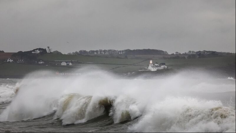 Watch: Youghal RNLI warns public about the power of winter waves Watch: Youghal RNLI warns public about the power of winter waves
