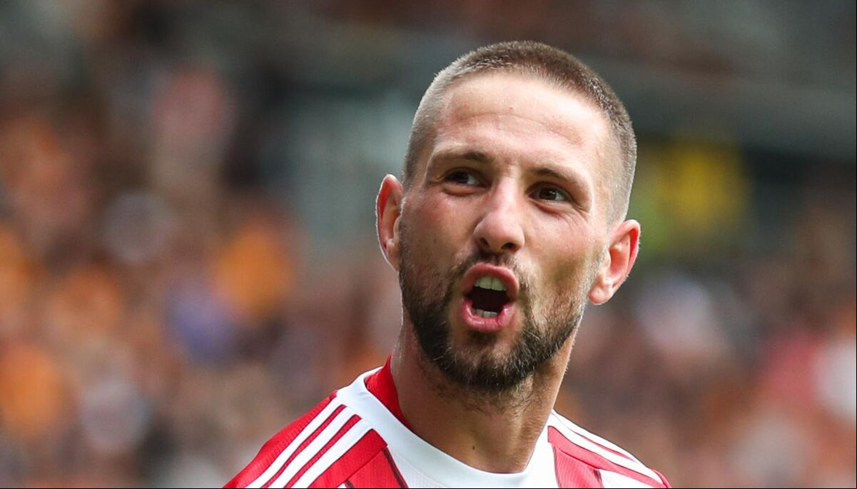 Sheffield United's Conor Hourihane celebrates his assist after John Egan scored his second and the side's third goal against Hull. Picture: Isaac Parkin/PA Wire. Sheffield United's Conor Hourihane celebrates his assist after John Egan scored his second and the side's third goal against Hull. Picture: Isaac Parkin/PA Wire.