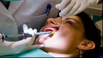 7 signs you need a dentist