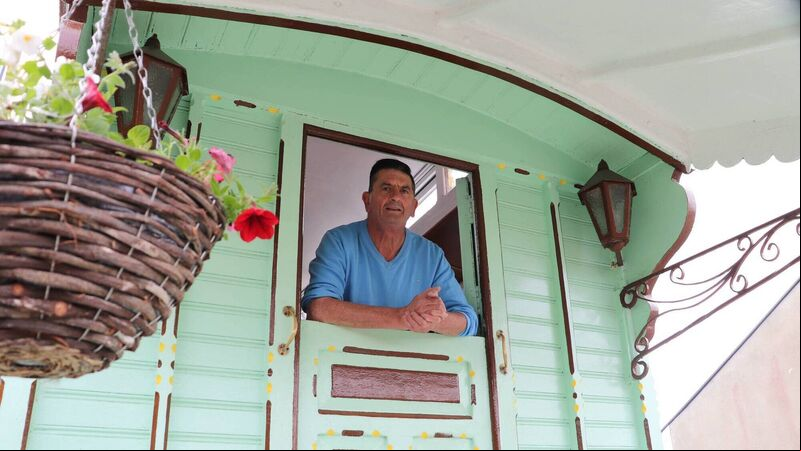 'The whole of Kinsale had our back': Piper family thank local  as deal reached on funfair and showman's wagon 