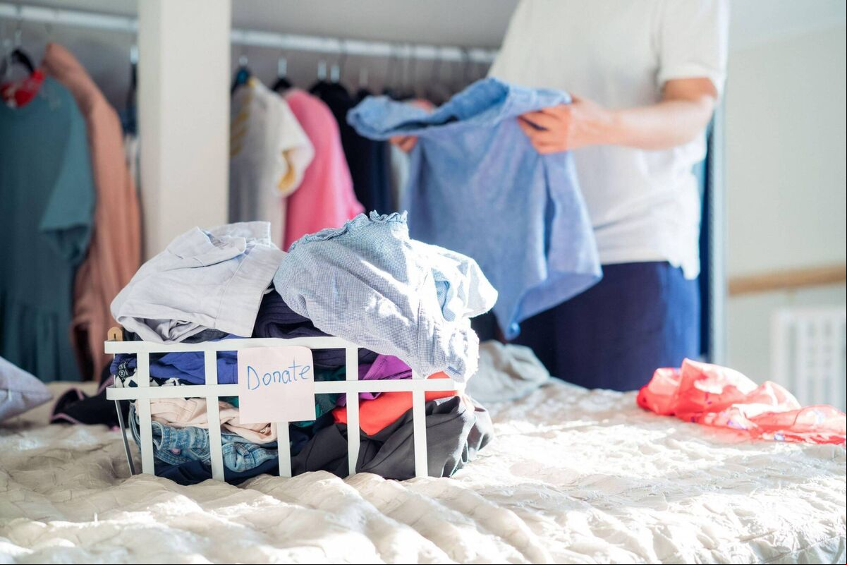 Collect your stuff and put it in front of you. Collect your stuff and put it in front of you.