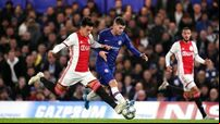 Manchester United reach agreement with Ajax over transfer of Lisandro Martinez