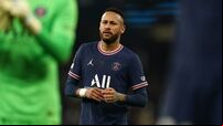 Football rumours: Chelsea offered ‘incredible deal’ for PSG forward Neymar
