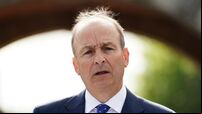 Flight carrying Taoiseach to UN gathering in New York returns to Dublin