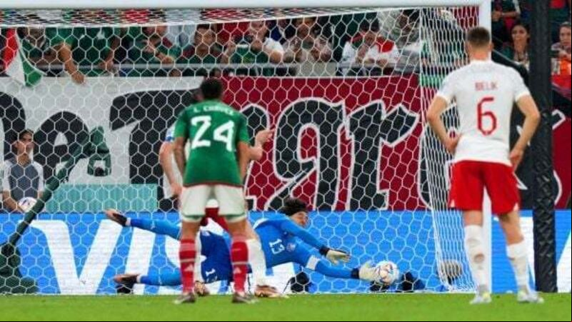 Robert Lewandowski sees penalty saved as Poland are held by Mexico Robert Lewandowski sees penalty saved as Poland are held by Mexico