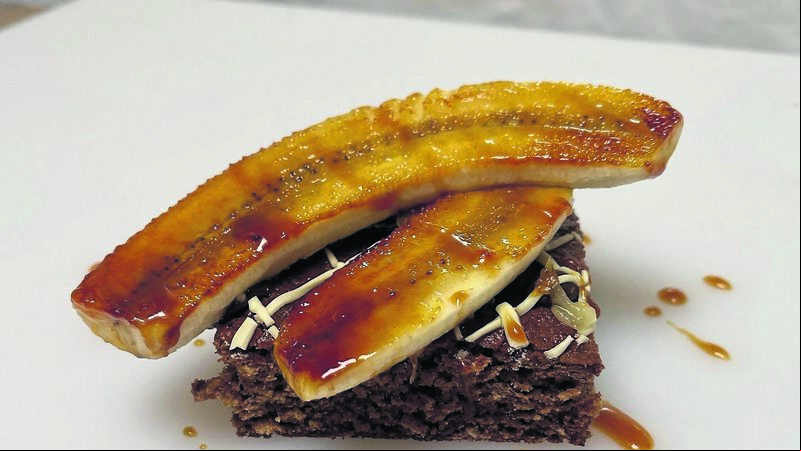 Recipe: Oat Chocolate and Banana Squares Recipe: Oat Chocolate and Banana Squares