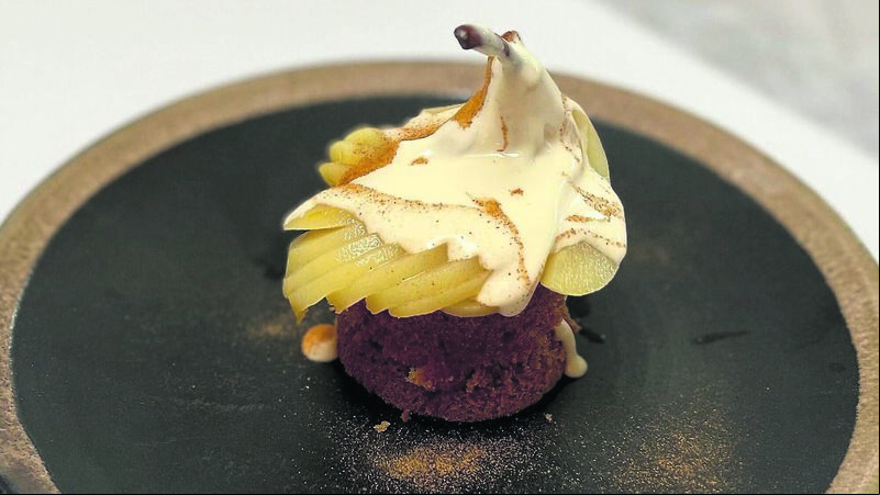 Recipe: Cardamom Sponge with Poached Pear and Yogurt Cream Recipe: Cardamom Sponge with Poached Pear and Yogurt Cream