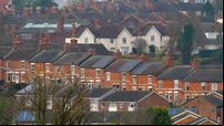 House prices fall by 0.3% during first three months of 2023