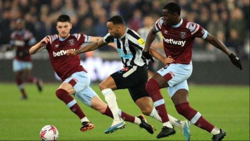 Premier League clubs agree to end gambling sponsorship on front of shirts Premier League clubs agree to end gambling sponsorship on front of shirts
