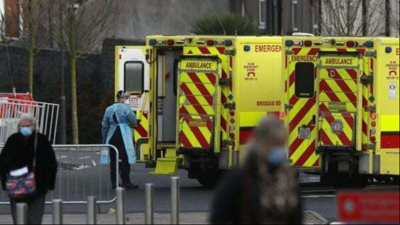 Ambulance workers begin ballot over strike action Ambulance workers begin ballot over strike action