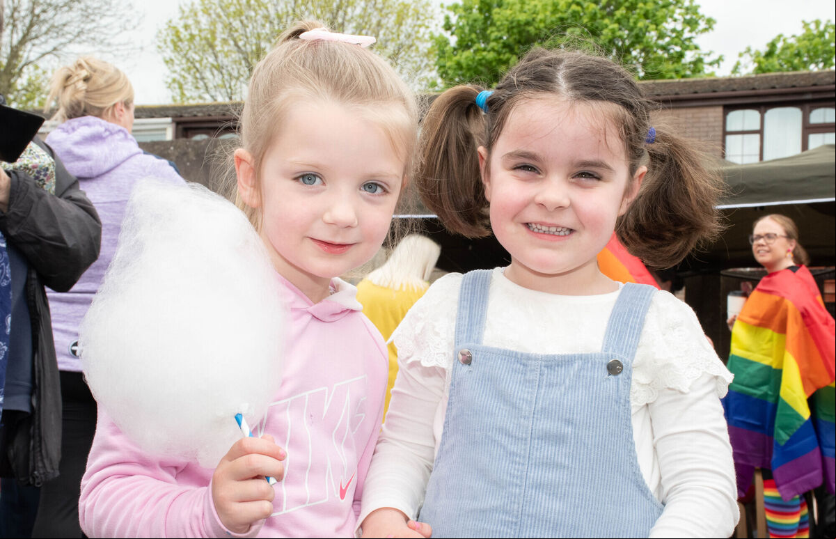 Marija Aspnjan and Izzy Madden about to share a candyfloss at the Togher Family Centre fun day. Pic: Howard Crowdy Marija Aspnjan and Izzy Madden about to share a candyfloss at the Togher Family Centre fun day. Pic: Howard Crowdy