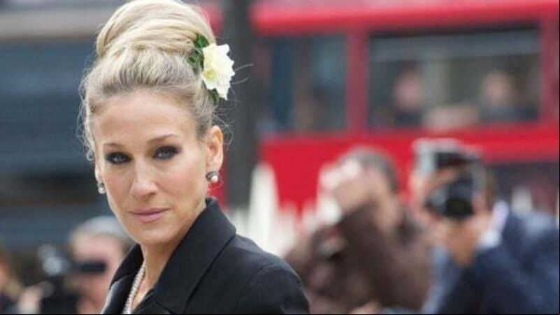 Sarah Jessica Parker rewears iconic Vivienne Westwood wedding dress in And Just Like That Sarah Jessica Parker rewears iconic Vivienne Westwood wedding dress in And Just Like That