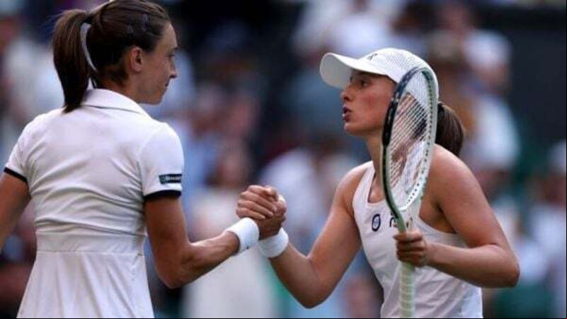 Iga Swiatek matches her best Wimbledon showing with win over Petra Martic Iga Swiatek matches her best Wimbledon showing with win over Petra Martic