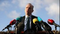 UK government to make final offer of £3.3bn to  restoration of Stormont
