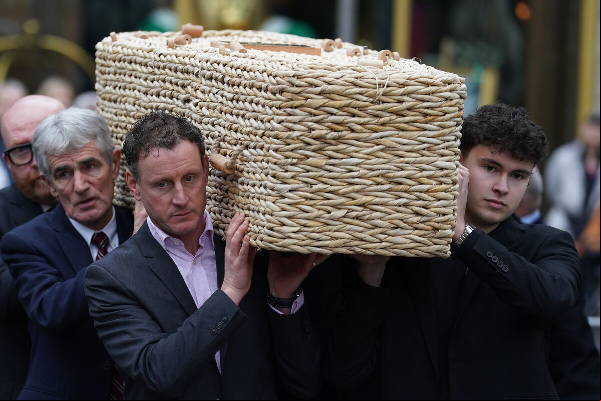 The coffin of Charlie Bird arrives for a service at Mansion House in Dublin to celebrate the life of the former RTE correspondent who died on Monday. The coffin of Charlie Bird arrives for a service at Mansion House in Dublin to celebrate the life of the former RTE correspondent who died on Monday.