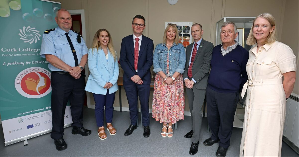 Pictured are Colum Kelly, AOC Cork Prison, Lorraine Higgins, Assistant Principal Cork ETB Education Unit Cork Prison, Minister Patrick O'Donovan, Jo Tobin, Coordinator The Dillons Cross Project, John Fitzgibbons, Cork ETB Director of Further Education & Training, Donal Cashman, Cork Rotary Club and Edel Cunningham, Supervising Teacher The Dillons Cross Project, during the visit of Minister Patrick O'Donovan, Minister for Further and Higher Education, Research, Innovation and Science, to The Dillons Cross Project Summer Camp, based at The Glen Resource & Sport Centre, The Glen, Cork. Picture: Jim Coughlan. Pictured are Colum Kelly, AOC Cork Prison, Lorraine Higgins, Assistant Principal Cork ETB Education Unit Cork Prison, Minister Patrick O'Donovan, Jo Tobin, Coordinator The Dillons Cross Project, John Fitzgibbons, Cork ETB Director of Further Education & Training, Donal Cashman, Cork Rotary Club and Edel Cunningham, Supervising Teacher The Dillons Cross Project, during the visit of Minister Patrick O'Donovan, Minister for Further and Higher Education, Research, Innovation and Science, to The Dillons Cross Project Summer Camp, based at The Glen Resource & Sport Centre, The Glen, Cork. Picture: Jim Coughlan.