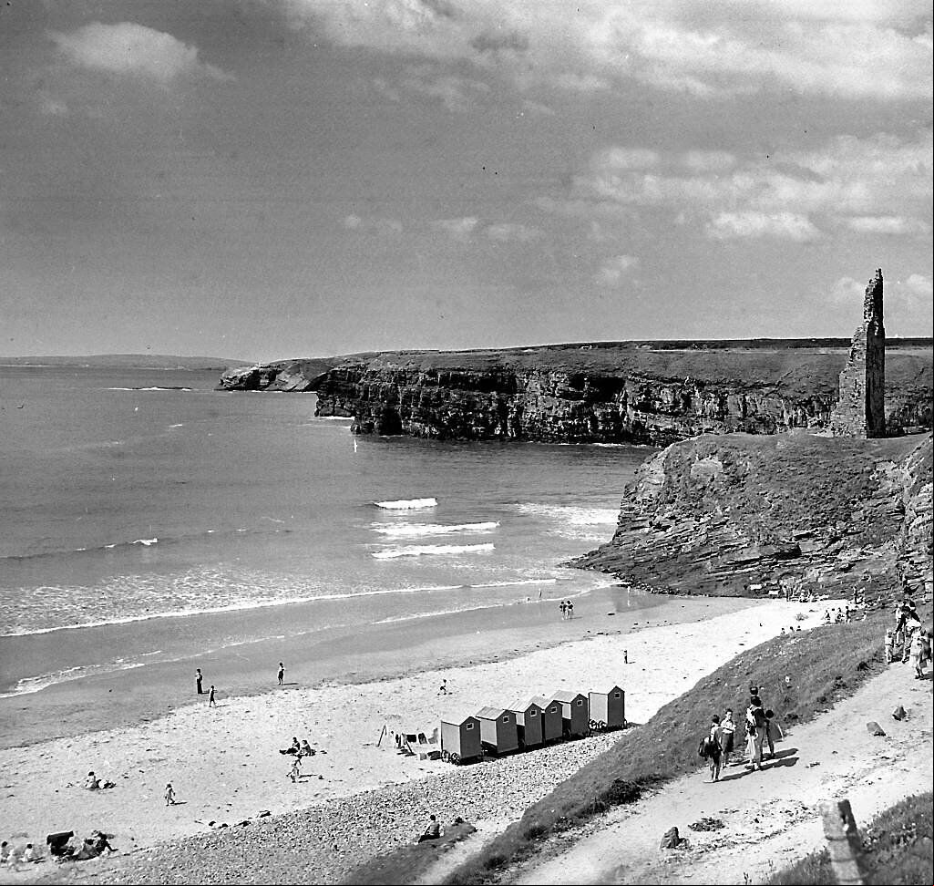 Ballybunion strand, Co. Kerry in the summer of 1953 Ballybunion strand, Co. Kerry in the summer of 1953