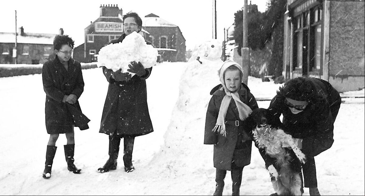 Snow scenes on Lower Glanmire Road, Cork, in 1963 - the incident recalled today happened in the Park Hotel on the road in the mid-1950s Snow scenes on Lower Glanmire Road, Cork, in 1963 - the incident recalled today happened in the Park Hotel on the road in the mid-1950s