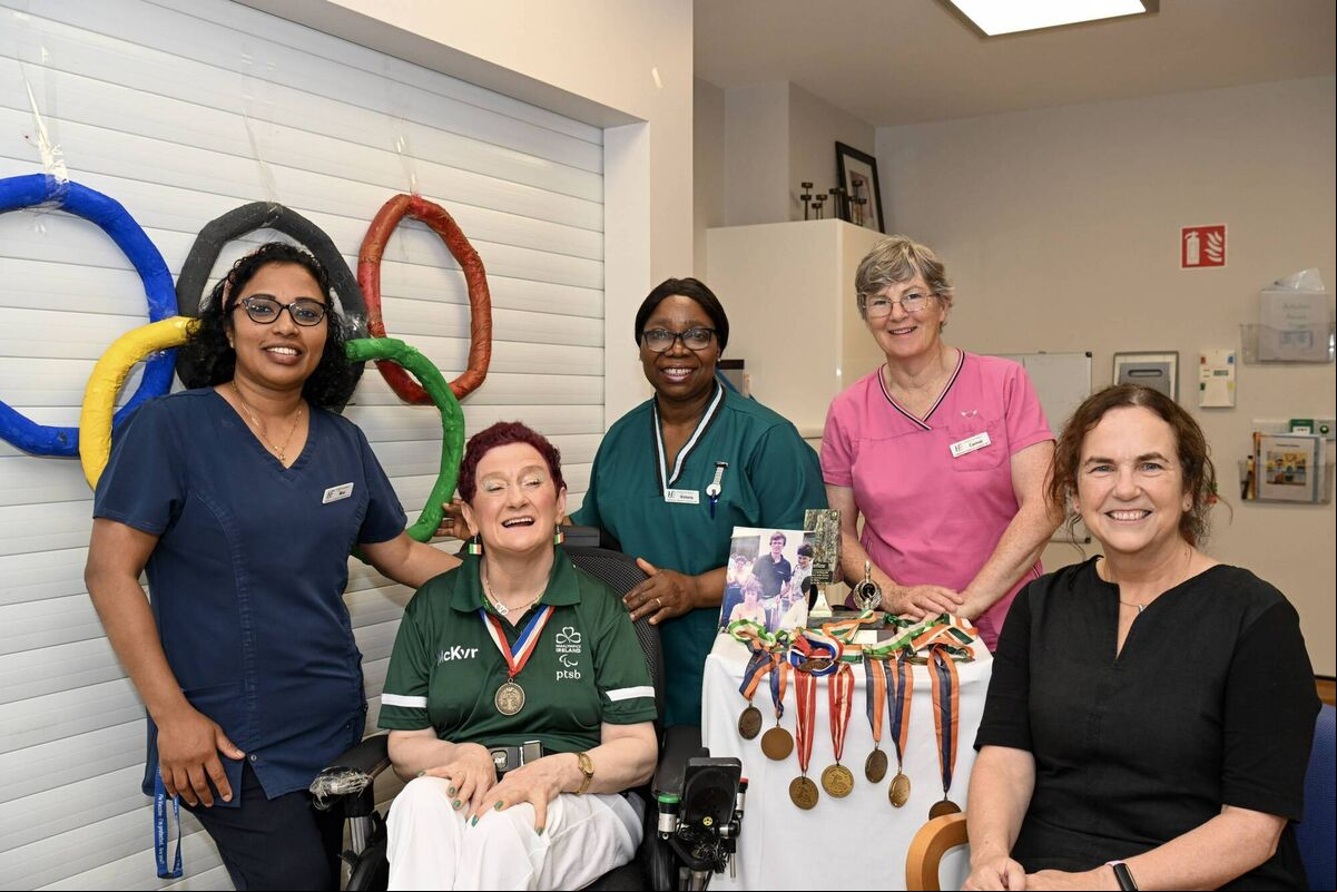 Monica is pictured with, from left: HSE Farranlea CNU staff Mini David, Victoria Ogunjemilusi, Carmel O'Sullivan and Rosemary Murphy. Pic: Brian Lougheed Monica is pictured with, from left: HSE Farranlea CNU staff Mini David, Victoria Ogunjemilusi, Carmel O'Sullivan and Rosemary Murphy. Pic: Brian Lougheed