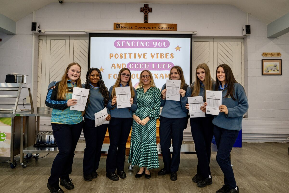 Sophie Lawlor, Alicia Ali, Zoey McCarthy, Charlotte Lane-O’Brien, Sophie O’Connor and Gabrielle Corcoran, pictured with teacher Sandie O’Shaughnessy are all smiles after receiving their Junior Cert Results at the Nagle Community College. Picture: Chani Anderson. Sophie Lawlor, Alicia Ali, Zoey McCarthy, Charlotte Lane-O’Brien, Sophie O’Connor and Gabrielle Corcoran, pictured with teacher Sandie O’Shaughnessy are all smiles after receiving their Junior Cert Results at the Nagle Community College. Picture: Chani Anderson.