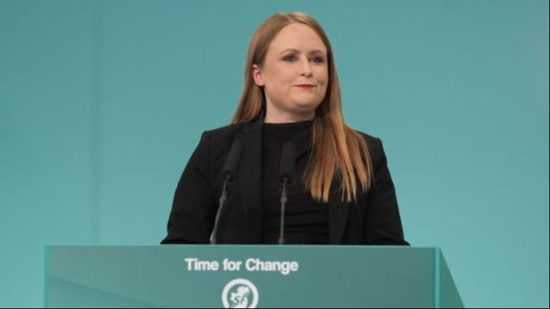 Martin and Farrell clash over public spending Martin and Farrell clash over public spending