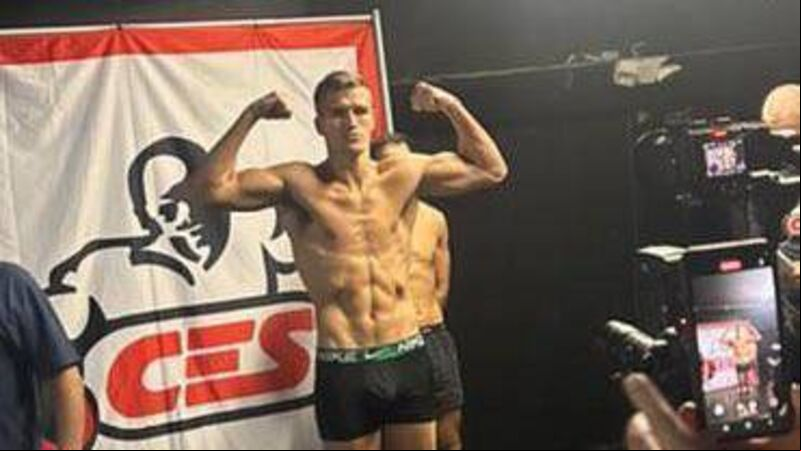 Boxer Tommy Hyde goes to 10-0 with another great victory in Boston Boxer Tommy Hyde goes to 10-0 with another great victory in Boston