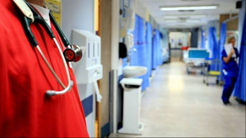 Hospital overcrowding: 426 patients waiting for beds Hospital overcrowding: 426 patients waiting for beds