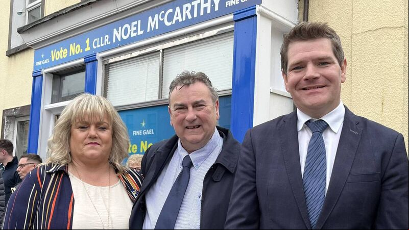 Trucks are ‘bying the by’ and driving through Fermoy so they can avoid tolls Trucks are ‘bying the by’ and driving through Fermoy so they can avoid tolls