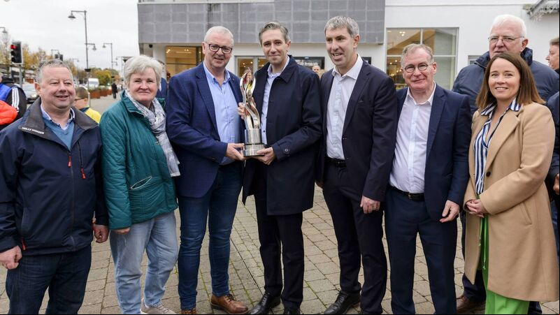 Taoiseach congratulates Ballincollig on Tidy towns triumph Taoiseach congratulates Ballincollig on Tidy towns triumph