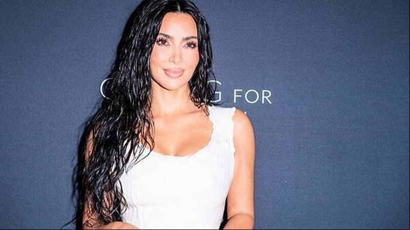 Kim Kardashian’s dermatologist reveals hacks to combat winter dryness Kim Kardashian’s dermatologist reveals hacks to combat winter dryness