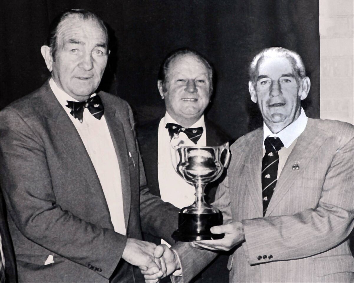 Paddy Martin (left) and Jimmy Fitzgerald presenting the 1984 Cork Ex-Boxers Hall Of Fame award to the legendary Tommy Hyde. Photo: Doug Minihane Paddy Martin (left) and Jimmy Fitzgerald presenting the 1984 Cork Ex-Boxers Hall Of Fame award to the legendary Tommy Hyde. Photo: Doug Minihane