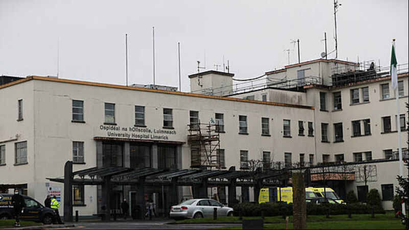 Trolley watch: 448 people waiting for beds in Irish hospitals Trolley watch: 448 people waiting for beds in Irish hospitals