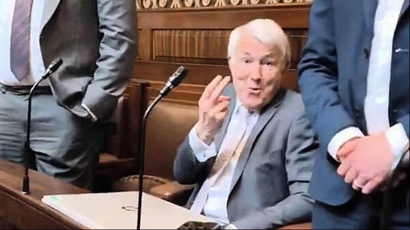 Michael Lowry says he stuck two fingers up to opposition after being provoked Michael Lowry says he stuck two fingers up to opposition after being provoked