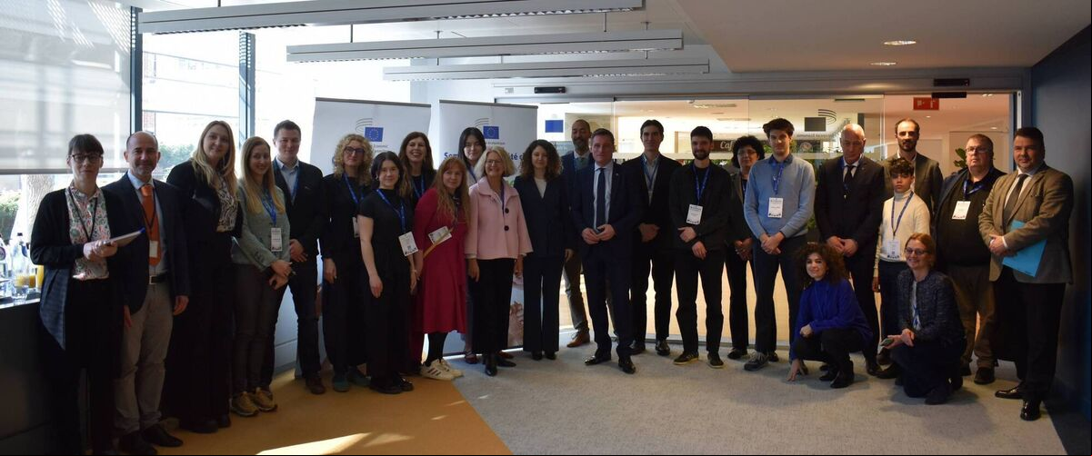 Journalists from across the EU, including Echo reporter Concubhar Ó Liatháin, were invited to attend and report on the proceedings of Civil Society week in Brussels recently. They are here pictured with EESC President Oliver Röpke and Vice-President for Communication Laurenţiu Plosceanu in the Communications Suite of the Jacques Delors Building in Brussels. Journalists from across the EU, including Echo reporter Concubhar Ó Liatháin, were invited to attend and report on the proceedings of Civil Society week in Brussels recently. They are here pictured with EESC President Oliver Röpke and Vice-President for Communication Laurenţiu Plosceanu in the Communications Suite of the Jacques Delors Building in Brussels.