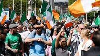 Thousands participate in Dublin anti-immigration protest and counter demo