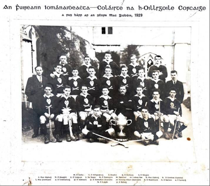 UCC, Team Winners of Fitzgibbon Cup 1929 (J. Russell middle top row).