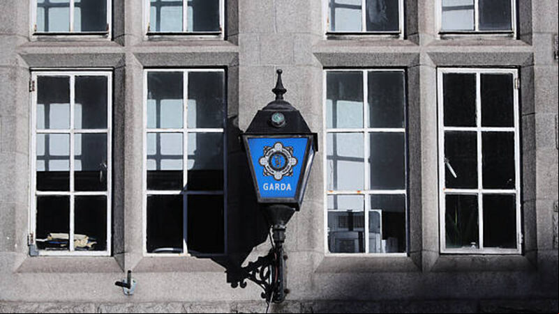 Man (20s) arrested following armed robbery at Dublin fast food restaurant Man (20s) arrested following armed robbery at Dublin fast food restaurant